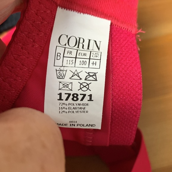 Corin Underwire Bra, lot of 2, 44B, Full coverage - Picture 3 of 5